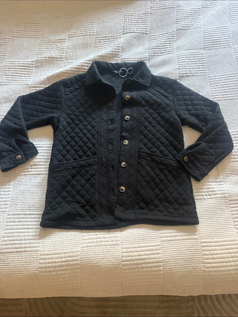 Quilted Black Button-Up Jacket - Picture 4 of 7